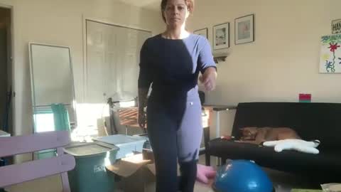 Snapshot of amysmilez chatting on 12/04/24, 01:53 Amy Smilez online show from 12/04/24, 01:53