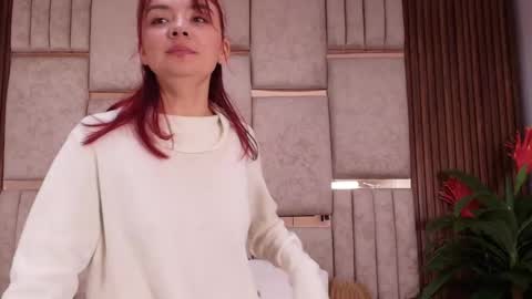 Snapshot of amysweet77_dim chatting on 10/09/25, 02:04 Ammy online show from 10/09/25, 02:04