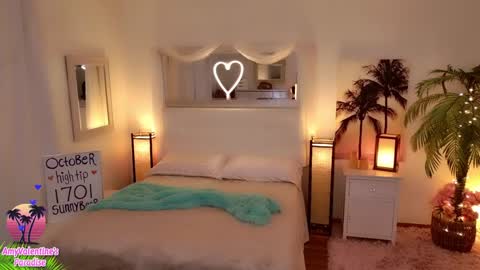 Snapshot of amyvalentine chatting on 10/15/25, 05:51 AmyValentine online show from 10/15/25, 05:51