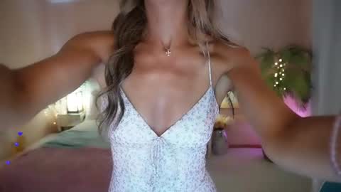  AmyValentine  online show from 07/15/26, 06:18
