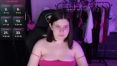 Snapshot of amyvibes chatting on 06/18/26, 07:07 amyvibes online show from 06/18/26, 07:07