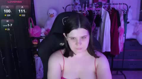 Snapshot of amyvibes chatting on 07/16/26, 07:53 amyvibes online show from 07/16/26, 07:53