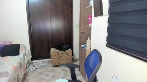 Snapshot of amywalker01 chatting on 03/11/26, 05:52 amy online show from 03/11/26, 05:52