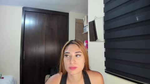 Snapshot of amywalker01 chatting on 04/20/26, 07:04 amy online show from 04/20/26, 07:04