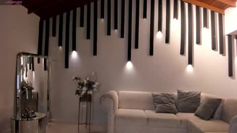 AMY WALKER online show from 02/20/25, 10:16