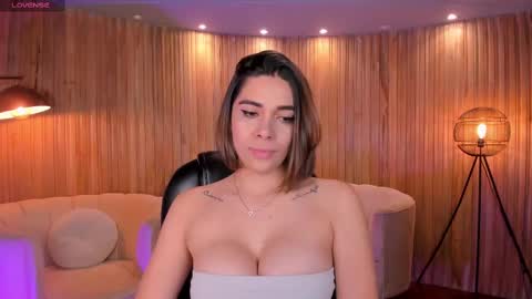 AMY WALKER online show from 02/25/25, 10:15