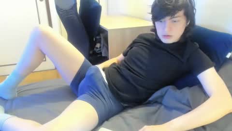 Snapshot of an0nymouse3 chatting on 02/10/25, 05:47 Alex online show from 02/10/25, 05:47