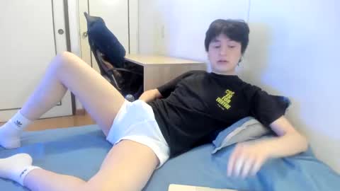 Snapshot of an0nymouse3 chatting on 09/17/25, 06:53 Alex online show from 09/17/25, 06:53