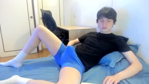 Snapshot of an0nymouse3 chatting on 10/18/25, 02:18 Alex online show from 10/18/25, 02:18