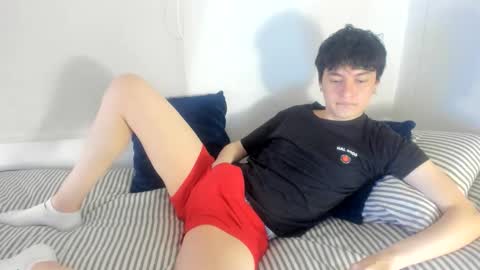 Snapshot of an0nymouse3 chatting on 03/26/26, 10:59 Alex online show from 03/26/26, 10:59