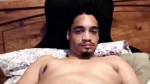 Snapshot of an377432 chatting on 03/02/25, 12:42 an377432 online show from 03/02/25, 12:42