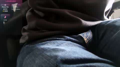 A online show from 03/03/25, 09:33