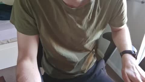 Snapshot of an4y8ot chatting on 03/19/26, 09:24 A online show from 03/19/26, 09:24