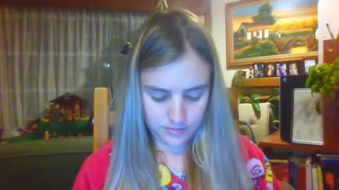 Abril online show from 01/13/26, 02:06