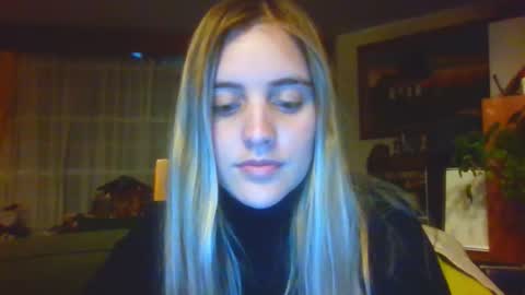 Abril online show from 01/14/26, 02:28