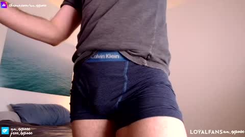 Snapshot of an_expose chatting on 04/15/26, 07:58 an expos online show from 04/15/26, 07:58