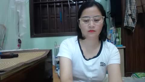 Snapshot of an_naughty chatting on 10/05/25, 07:17 an_naughty online show from 10/05/25, 07:17