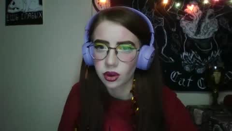 Snapshot of ana_dewitt chatting on 12/13/24, 04:27 ana dewitt online show from 12/13/24, 04:27