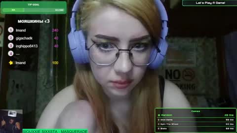 Snapshot of ana_dewitt chatting on 01/12/25, 12:07 ana dewitt online show from 01/12/25, 12:07