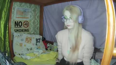 Snapshot of ana_dewitt chatting on 02/07/25, 06:02 ana dewitt online show from 02/07/25, 06:02