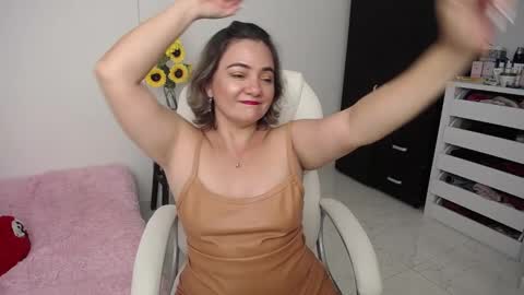  Ana  online show from 12/20/24, 02:52