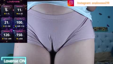 Snapshot of ana_loveee chatting on 03/16/26, 09:35 Ana lopez - Cameltoe girl online show from 03/16/26, 09:35