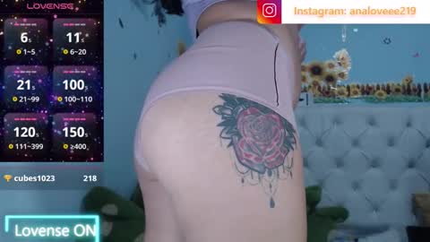 Snapshot of ana_loveee chatting on 03/25/26, 06:14 Ana lopez - Cameltoe girl online show from 03/25/26, 06:14