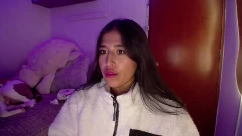 Ana online show from 02/04/25, 04:37