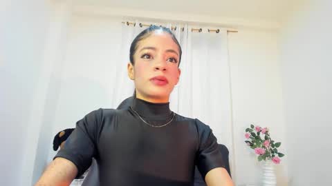 Snapshot of ana_maria__25 chatting on 01/06/26, 12:58 Ana online show from 01/06/26, 12:58