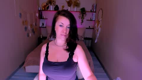 Ana online show from 02/20/26, 10:05