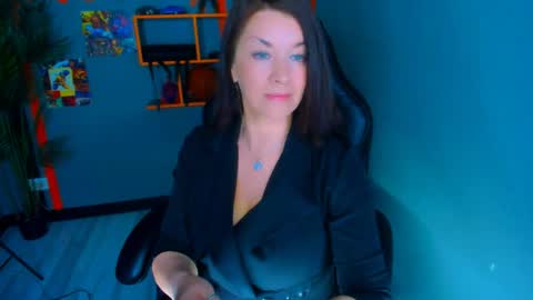 Ana online show from 05/01/26, 10:09