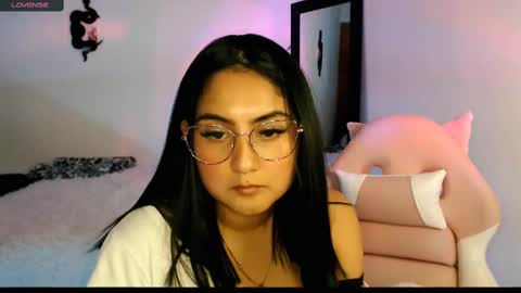 Snapshot of ana_ricciardi chatting on 12/06/24, 06:37 Ana Ricciardi online show from 12/06/24, 06:37