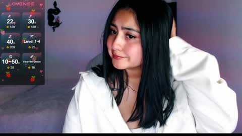 Snapshot of ana_ricciardi chatting on 12/21/24, 03:47 Ana Ricciardi online show from 12/21/24, 03:47