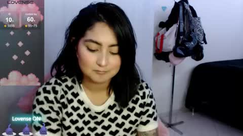 Snapshot of ana_ricciardi chatting on 09/14/25, 02:33 Ana Ricciardi online show from 09/14/25, 02:33