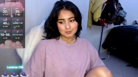 Snapshot of ana_ricciardi chatting on 09/23/25, 09:51 Ana Ricciardi online show from 09/23/25, 09:51