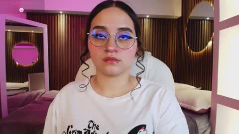 Snapshot of ana_taylor2 chatting on 10/02/25, 07:54 Ana online show from 10/02/25, 07:54