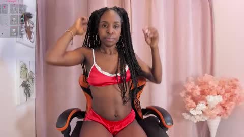 Snapshot of anaa_castillo_ chatting on 02/06/26, 11:24 Ana Castillo online show from 02/06/26, 11:24