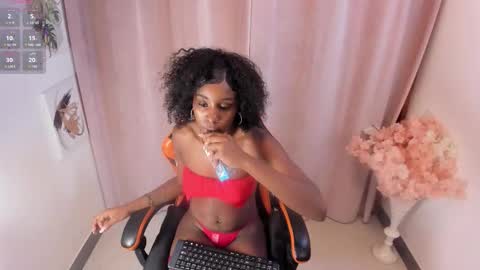 Snapshot of anaa_castillo_ chatting on 03/04/26, 11:05 Ana Castillo online show from 03/04/26, 11:05