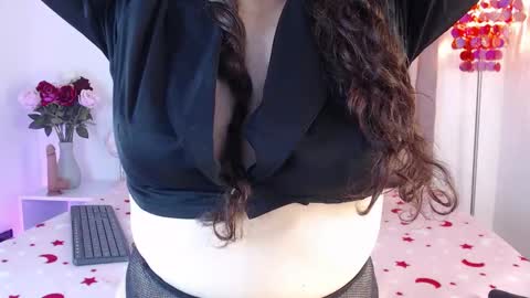 Ana Moon  online show from 03/08/25, 06:10