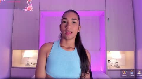 anaacollins_ online show from 03/18/26, 11:35