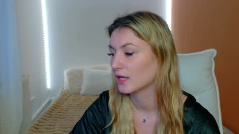 anaayss online show from 02/04/26, 06:19