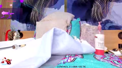 anabacker01 online show from 12/21/25, 07:43