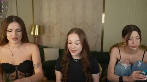 Sweet girls online show from 04/10/26, 07:29