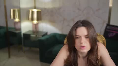 Sweet girls online show from 06/17/26, 10:39