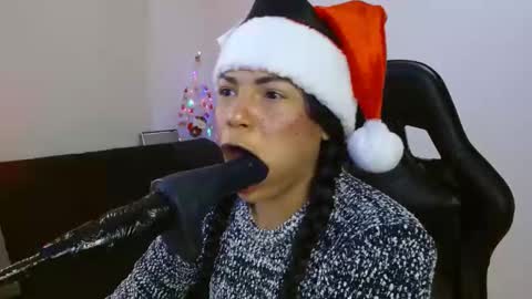 Snapshot of anabel693 chatting on 12/12/24, 07:41 anabel alice gandara  online show from 12/12/24, 07:41