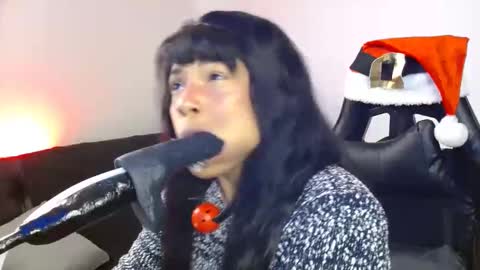 Snapshot of anabel693 chatting on 12/22/24, 07:22 anabel alice gandara  online show from 12/22/24, 07:22