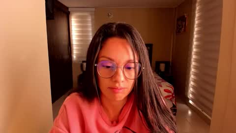 Anabel online show from 10/28/25, 12:52