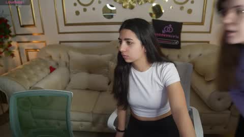 Snapshot of anabel_team054 chatting on 03/12/26, 11:27 PLAYHARD054 online show from 03/12/26, 11:27