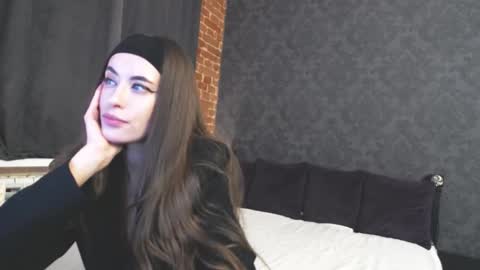 Anna online show from 02/20/25, 06:02