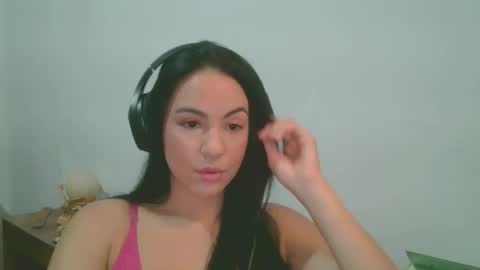 Snapshot of anabelenogueira1 chatting on 05/24/26, 05:40 anabelenogueira1 online show from 05/24/26, 05:40